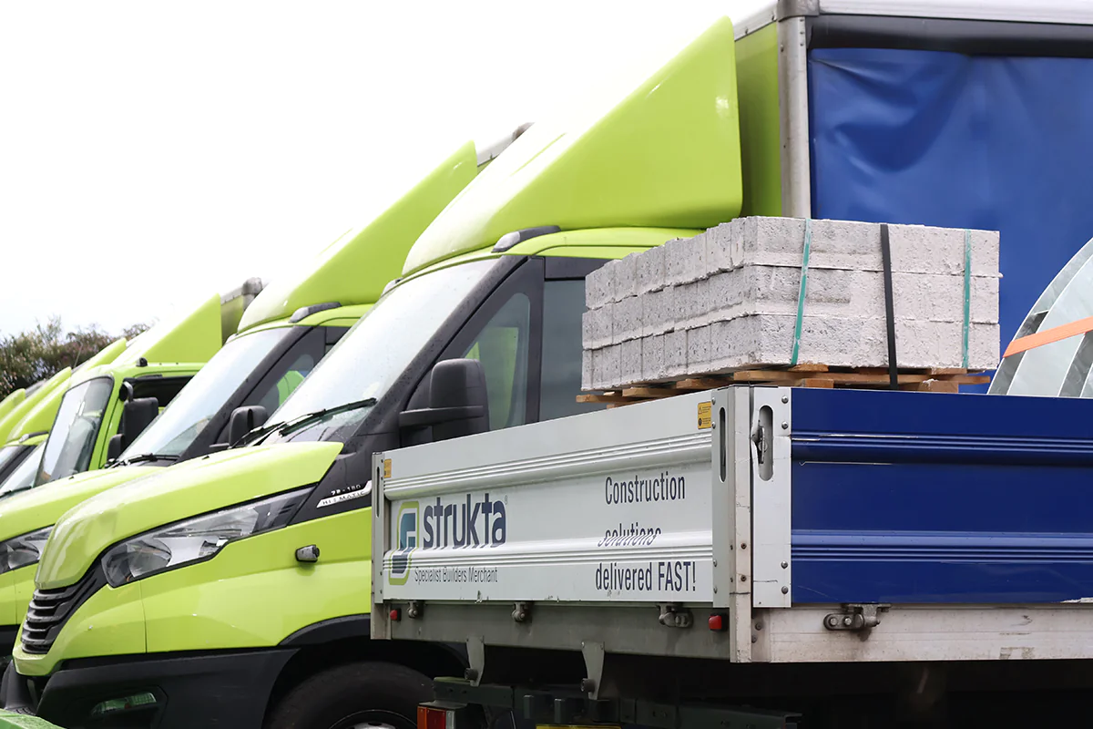 strukta Delivery Vans